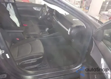 2023 Kia Forte Lx из США, поврежденный, VIN 3KPF24AD4PE646737